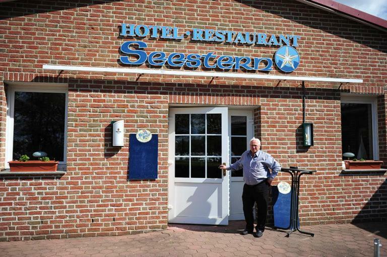 Gasthaus Zum Seestern Otel Ravensbruck Dış mekan fotoğraf